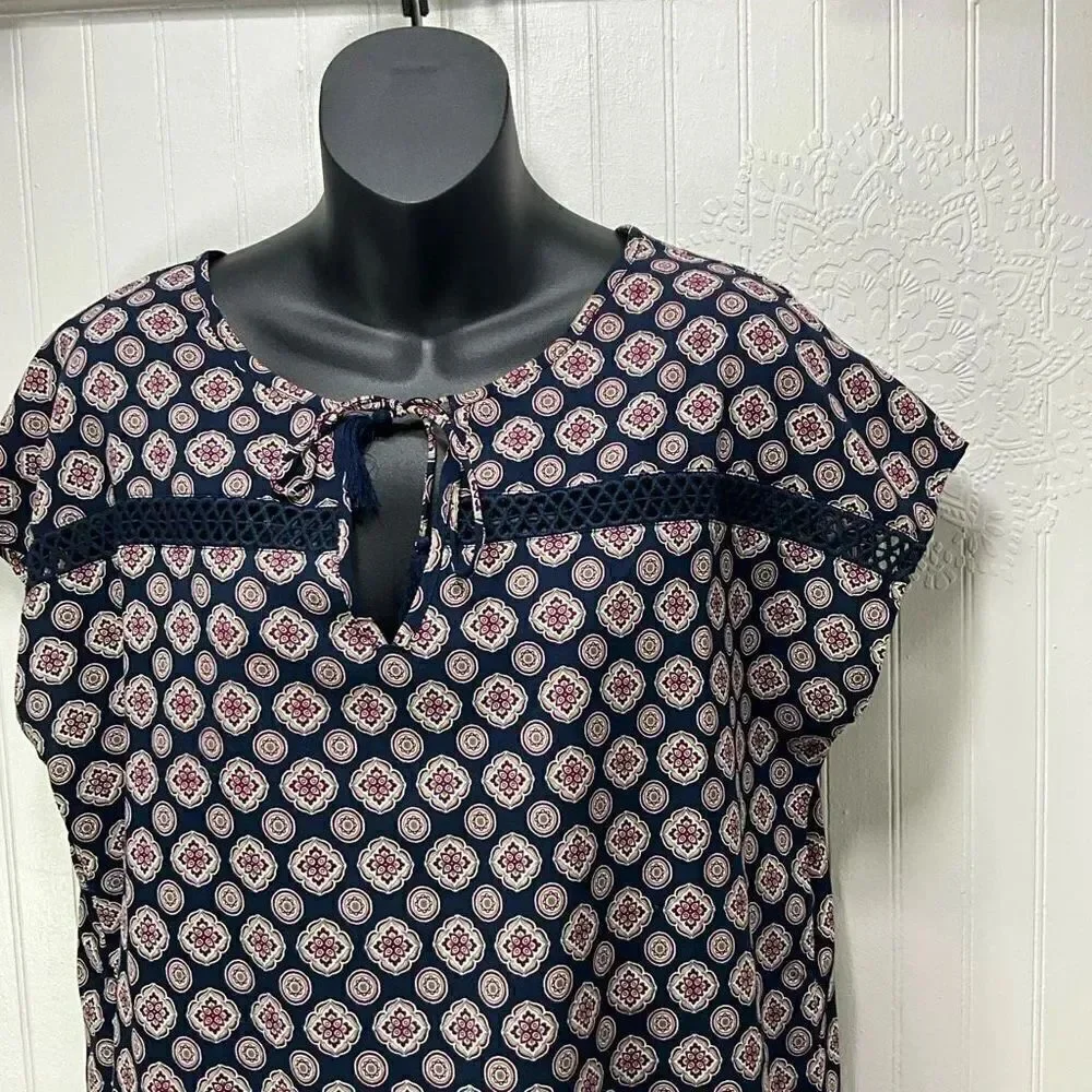 BANANA REPUBLIC Short Sleeve Blouse